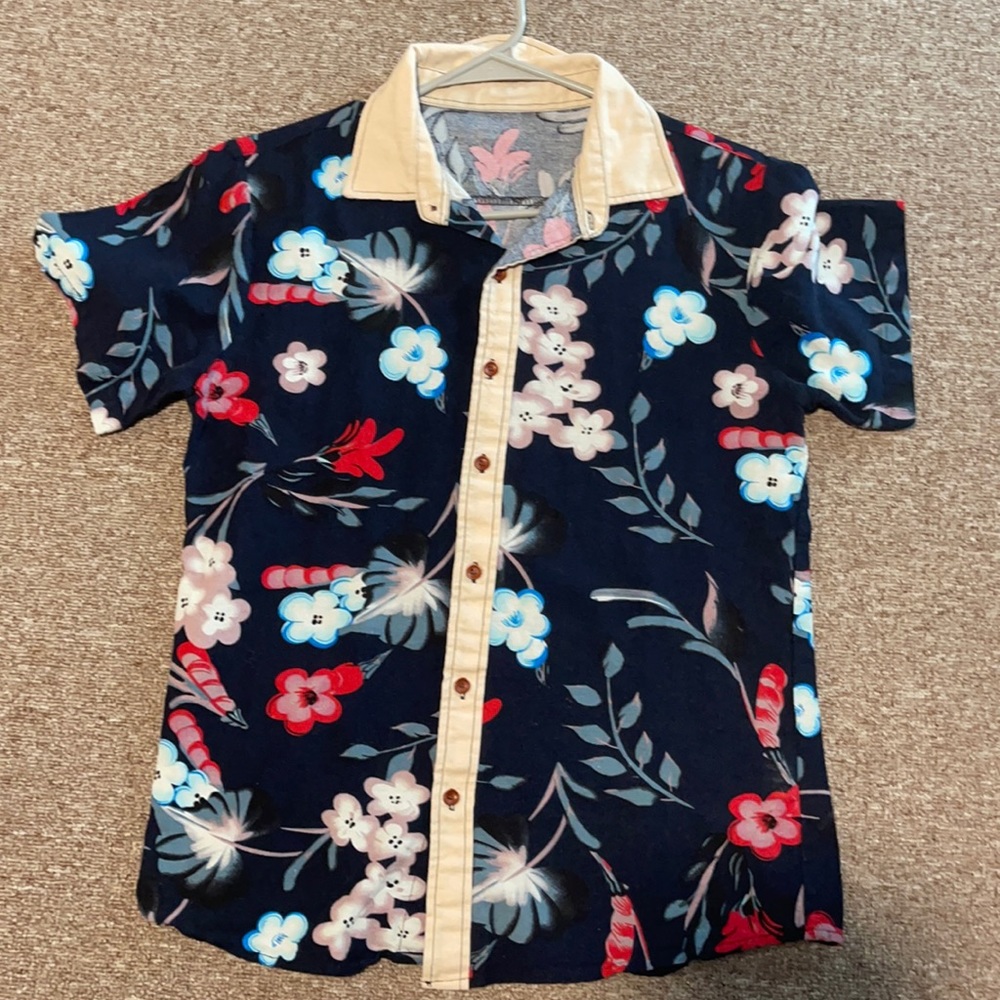 Button shirt